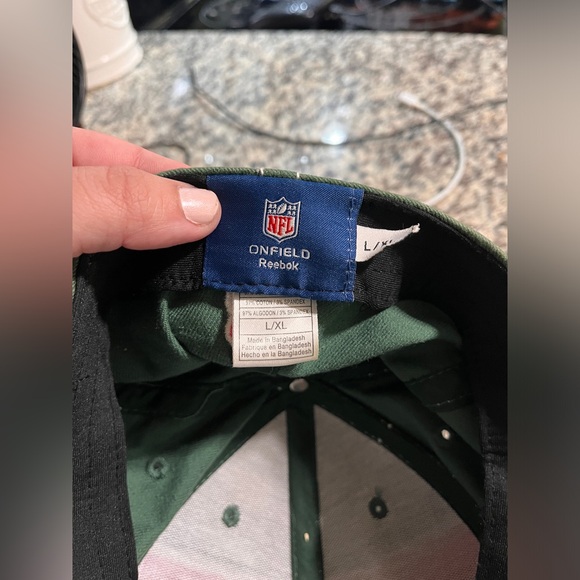 NY JETS HAT - Picture 2 of 5